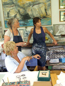 Vesna, Maureen and Carmen take a critical look at a new print